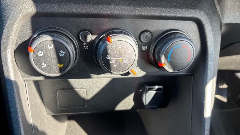 Dacia Sandero Stepway 1.0 TCe Expression 5dr Petrol Hatchback